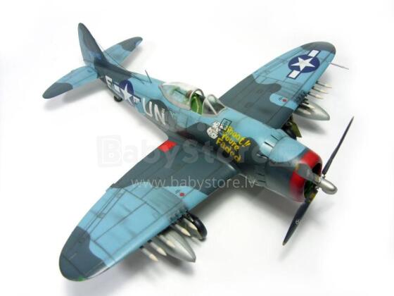 Revelli plastmudel P-47 M Thunderbolt 1:72