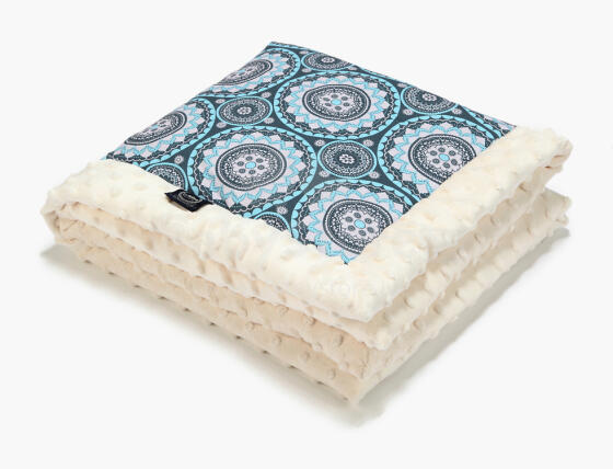 La Millou Art. 83446 Infart Blanket Mosaic Ecru Augstākās kvalitātes divpusēja sedziņa (65x75 cm) 