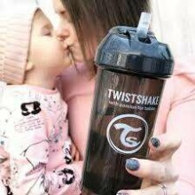 Twistshake Straw Cup Art.103069 Black Baby cup with silicone straw from 6+ months, 360 ml