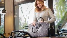 KinderKraft'20 Mommy Bag Art.KKAMBAGBLK0000 Black Korraldaja kott emale