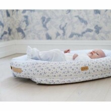 Voksi®  Baby Nest Premium Art.11008156 Light Grey Flying Гнездышко – кокон для новорожденных Babynest