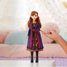 Hasbro Disney Frozen 2 Anna Art.E6952 Кукла Фрозен 2 Анна  со световым эффектом на платье   28 см