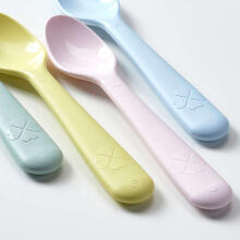 Made in Sweden Art.133711 Kids ergonomic spoon BPA free [colors in assortment] 16cm