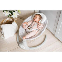 Momi Bouncer LAMI Art.BULE00023 Light Grey Stiilne muusikaga beebikiiktool