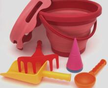 COMPACTOYS Mängukomplekt ämber liivakasti tarvikutega 7 in 1, punane