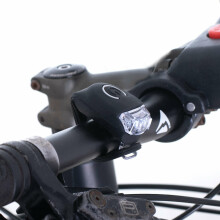 Ikonka Art.KX5066 L-BRNO LED velosipēda lukturis priekšējais aizmugurējais 2 gab.
