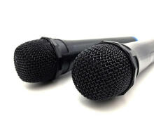 Беспроводные караоке-микрофоны ACCENT PRO MT395