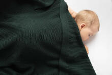 Knitted Blanket – graphite