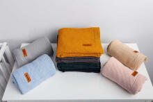 Knitted Blanket – dark green