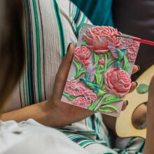 Ikonka Art.KX4178 CANDELLANA Kips värvipiltide maalimine 3D lilled pioonid komplekt värvid ja pintslid