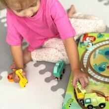 TOOKY TOY ATI KPEKPEÐEŊU ZOO KPEKPEKPE MAGNETIC TRACK LE SUITCASE ME