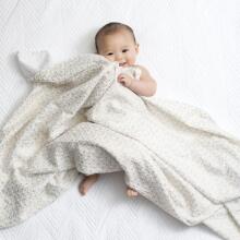 Aden Anais Muslin Swaddles Art.251299 Kuldne Muster  High quality bamboo muslin swaddle, 1 pc. (120x120 cm)