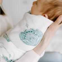 Aden Anais Muslin Swaddles Art.251316 Oceanic High quality bamboo muslin swaddle, 1 pc. (120x120 cm)