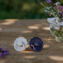 Frigg Daisy Round Latex Art.100466 Lavender Haze/Cream Pacifier (nipple) made of 100% natural rubber 0-6 months (2 pcs.)