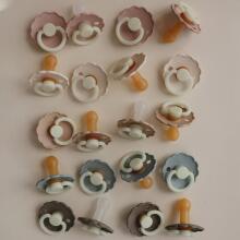 Frigg Daisy Round Latex Art.76221028 Blush/Woodchuck  Pacifier (nipple) made of 100% natural rubber 0-6 months (2 pcs.)