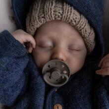Frigg Little Viking Round Latex  Art.101535 Harald/Knud  Pacifier (nipple) made of 100% natural rubber 0-6 months (2 pcs.)