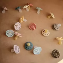 Frigg Moon Phase Round Latex Art.76292421 Cream/Sage  Pacifier (nipple) made of 100% natural rubber 6-18 months (2 pcs.)
