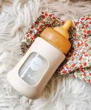 HEVEA 100% Natural Latex Bottle Nipple – ECO, VEGAN & Non-Toxic (3–24 months, 2 pcs) | Compatible with Standard Bottles (Medela, NUK, Bibs, Canpol) | Ultra Soft, Skin-Like Feel