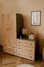 Klups Pauline Art.290267 Graphite/Oak  Komplekt: Laste võrevoodi kaitsva küljega 120x60 cm + kummut