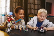 LEGO Dreamzzz Cooperi Tiigri Mech ja Zero Kuum Auto