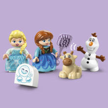 LEGO DUPLO Anna ja Elsa Jääkuningriigi Lossi Peo