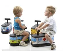 Italtrike Ride On Vehicle Toy Ambulance Art.8482  машина-каталка для детей