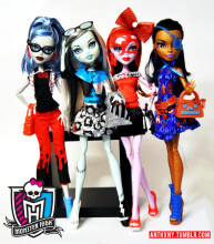 Mattel Monster High Fashion Pack Playset - Robecca Steam Art. Y0402